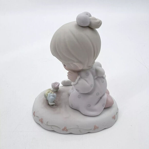 Precious Moments #136220 “Growing In Grace” Girl praying flowers Age 3 1994 - Picture 3 of 10